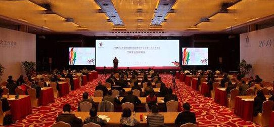 【視頻】?jī)蓚€(gè)裝月餅裝托，自動(dòng)化裝托線(xiàn)如何做到分毫不差？